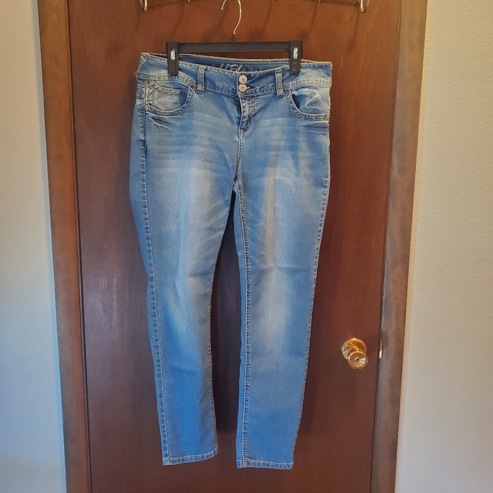 Wallflower skinny jeans